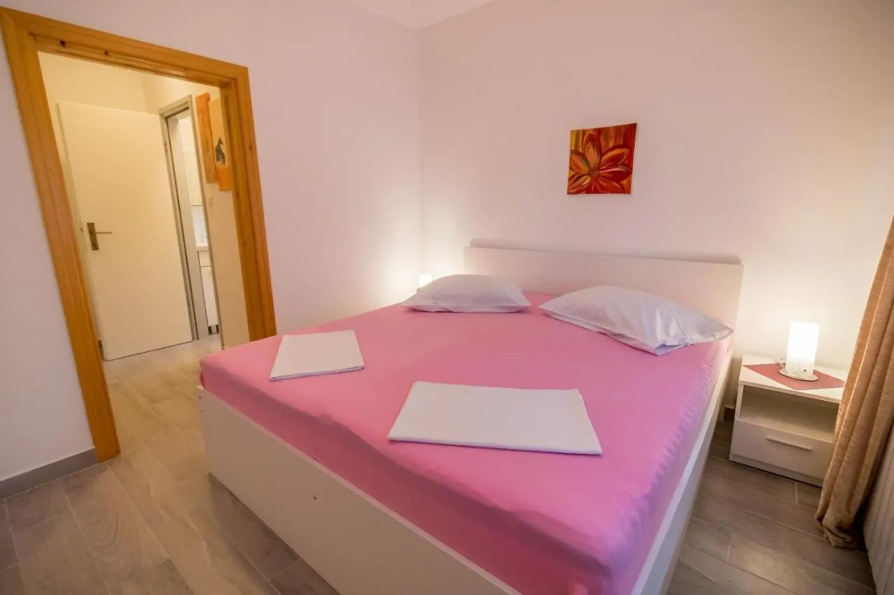 Apartment Josy Rab Town