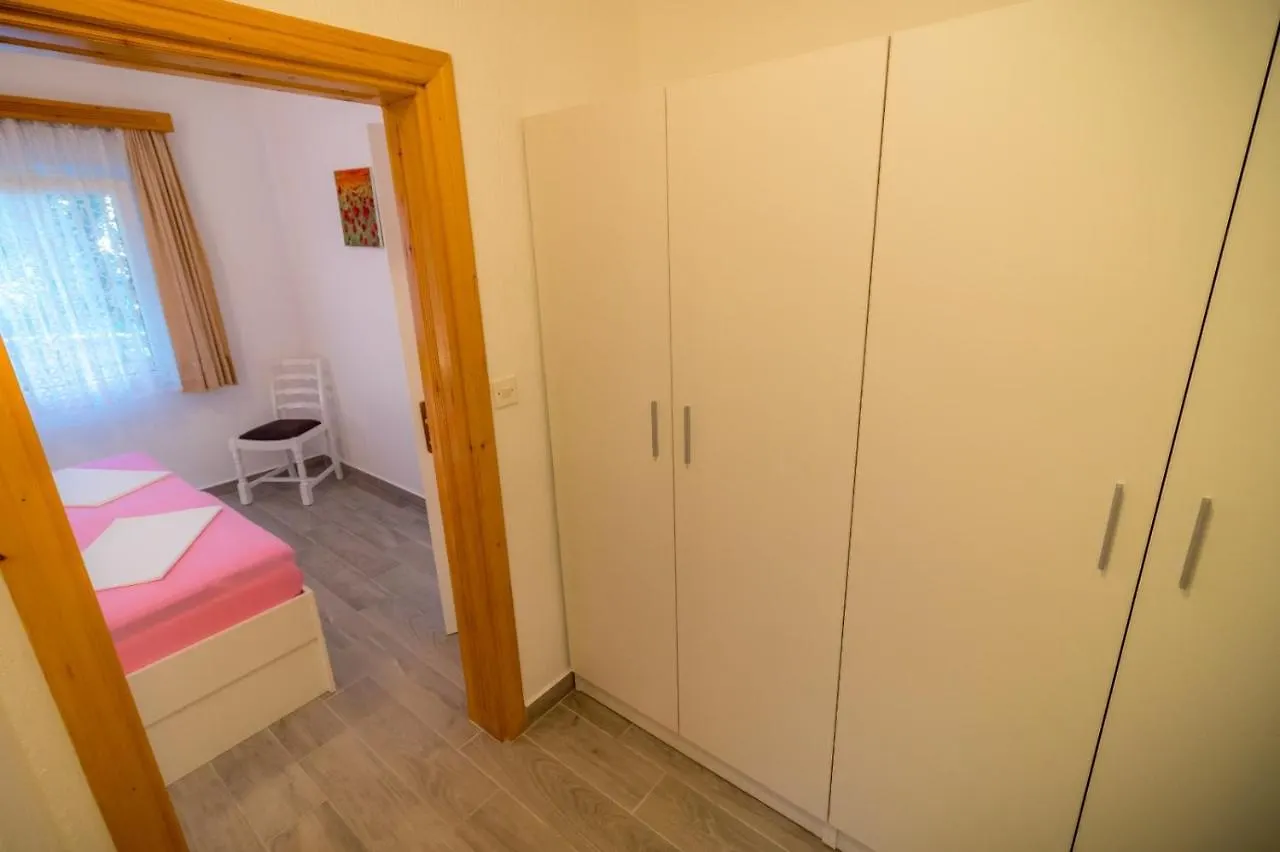 Apartment Josy Rab Town