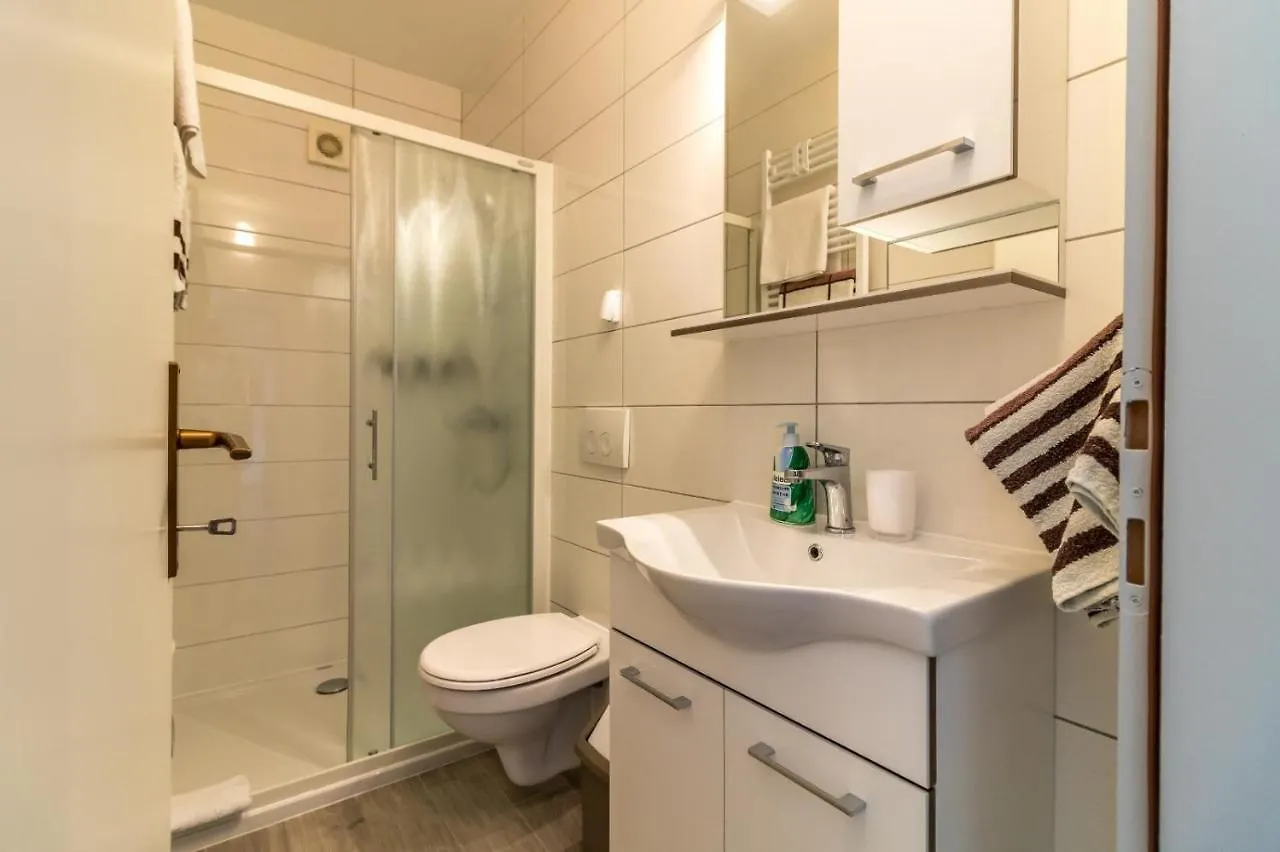 Apartment Josy Rab Town 0*,  Croatia