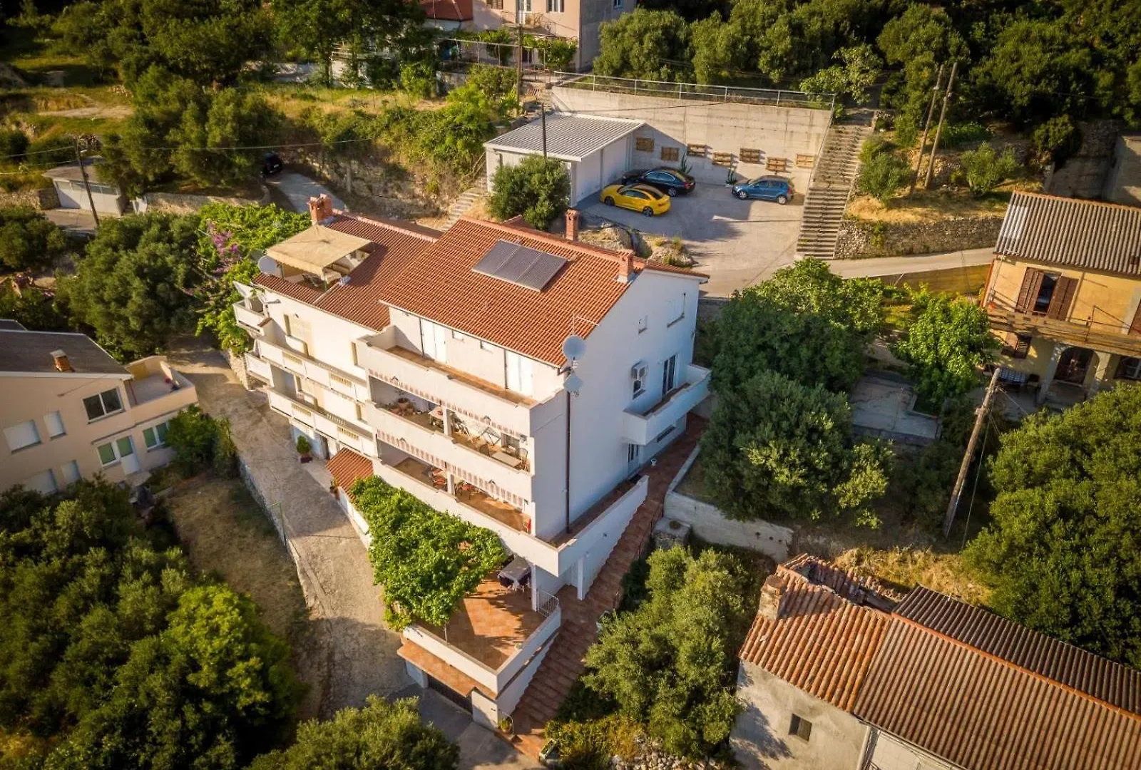 Apartment Josy Rab Town